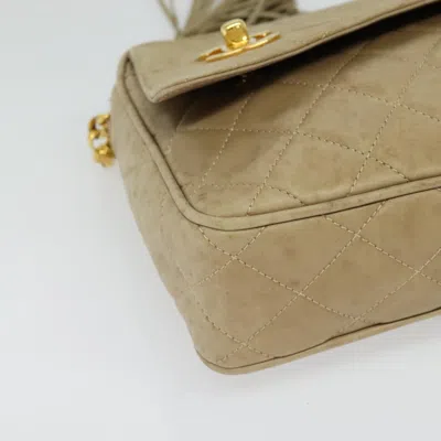 Pre-owned Chanel Camera Beige Leather Shoulder Bag () In Sand