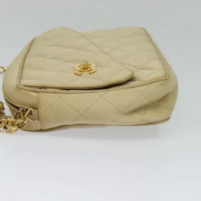 Pre-owned Chanel Camera Beige Silk Shoulder Bag () In Sand