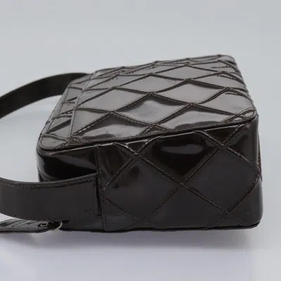 Pre-owned Chanel Camera Brown Patent Leather Shoulder Bag ()
