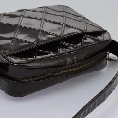 Pre-owned Chanel Camera Brown Patent Leather Shoulder Bag ()