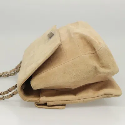 Pre-owned Chanel Chocolate Bar Beige Suede Shoulder Bag () In Sand