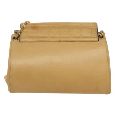 Pre-owned Chanel Chocolate Bar Shoulder Bag Beige Leather Shoulder Bag () In Sand