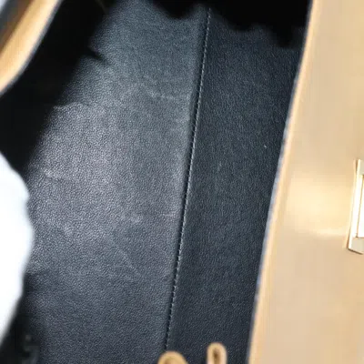 Pre-owned Chanel Chocolate Bar Shoulder Bag Beige Leather Shoulder Bag () In Sand