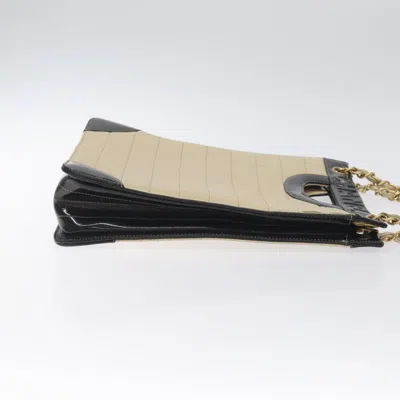 Pre-owned Chanel Chocolate Bar White Leather Tote Bag ()