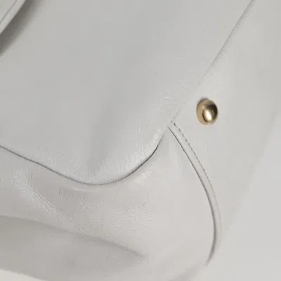 Pre-owned Chanel Coco Mark White Leather Shoulder Bag ()