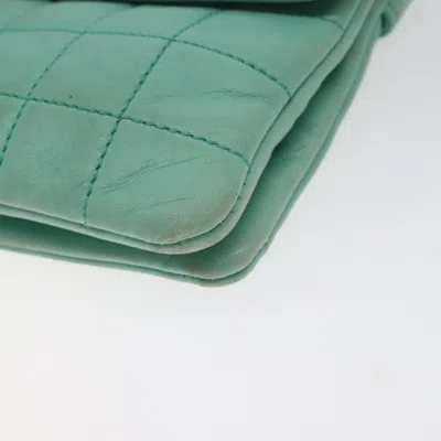 Pre-owned Chanel Green Leather Clutch Bag ()
