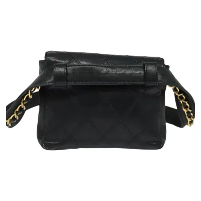 Pre-owned Chanel Logo Cc Black Leather Clutch Bag ()