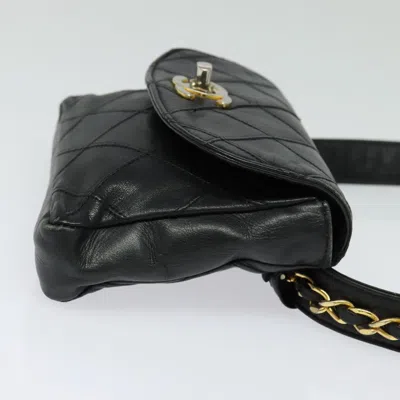 Pre-owned Chanel Logo Cc Black Leather Clutch Bag ()