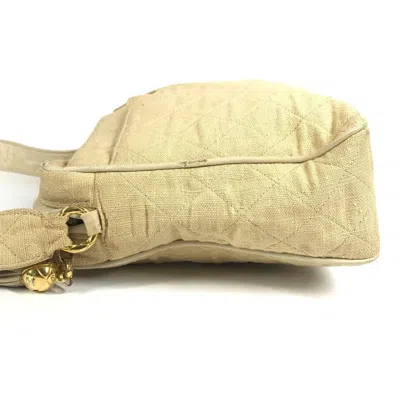 Pre-owned Chanel Matelasse Beige Canvas Shoulder Bag () In Sand