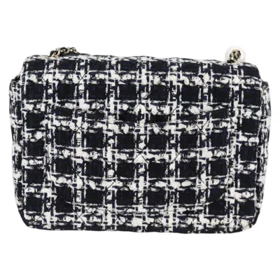 Pre-owned Chanel Matelassé Black Cotton Shoulder Bag ()