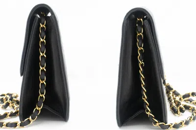 Pre-owned Chanel Single Flap Black Leather Shoulder Bag ()