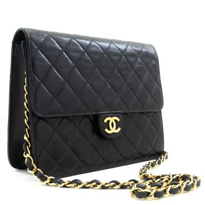 Pre-owned Chanel Single Flap Black Leather Shoulder Bag ()