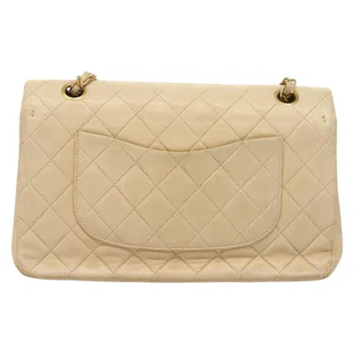 Pre-owned Chanel Timeless Beige Leather Shoulder Bag () In Sand