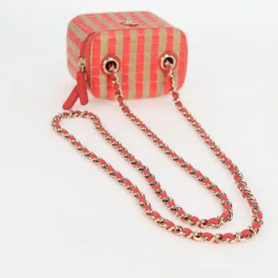 Pre-owned Chanel Vanity Beige Wicker Shoulder Bag () In Sand