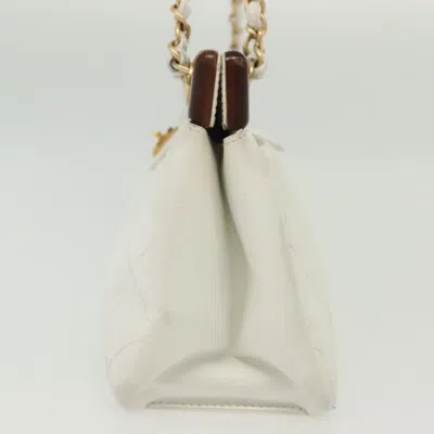 Pre-owned Chanel Vintage White Leather Shoulder Bag ()
