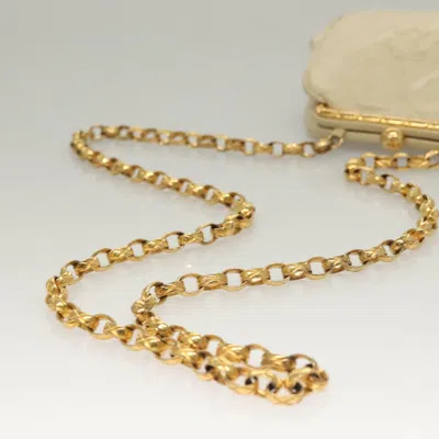 Pre-owned Chanel White Leather Shoulder Bag ()