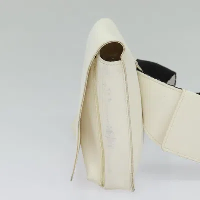 Pre-owned Chanel White Nylon Shoulder Bag ()