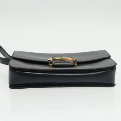 Pre-owned Gucci G Logo Black Leather Shoulder Bag ()
