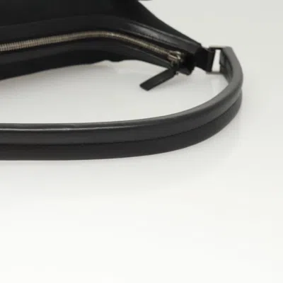 Pre-owned Gucci Gg Canvas Black Canvas Shoulder Bag ()