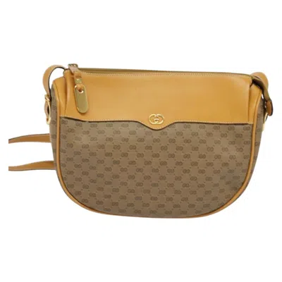 Pre-owned Gucci Interlocking G Beige Canvas Shoulder Bag () In Sand