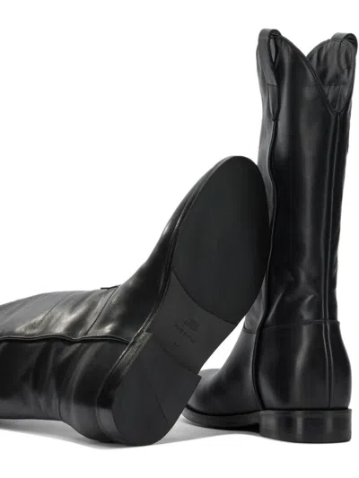 Strategia Boots In Black
