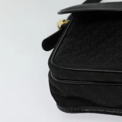 Pre-owned Loewe Black Canvas Shoulder Bag ()