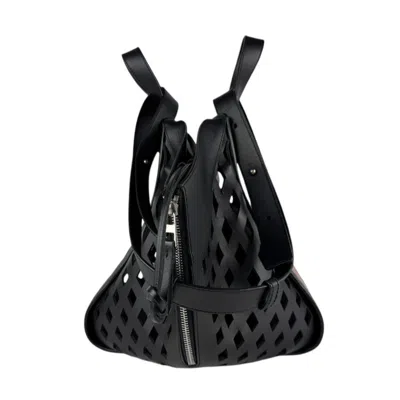 Pre-owned Loewe Black Leather Shoulder Bag ()