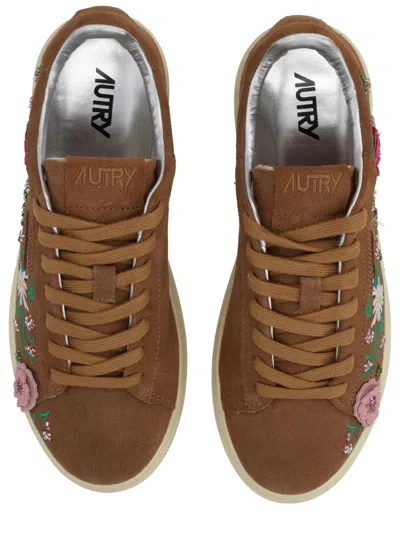 Autry Dallas Low Sneakers With Embroidered Floral Details In Brown