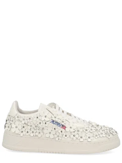 Autry Low-top Sneakers With Clean Silhouette And Rounded Toe In Multi