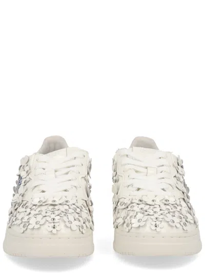 Autry Low-top Sneakers With Clean Silhouette And Rounded Toe In Multi