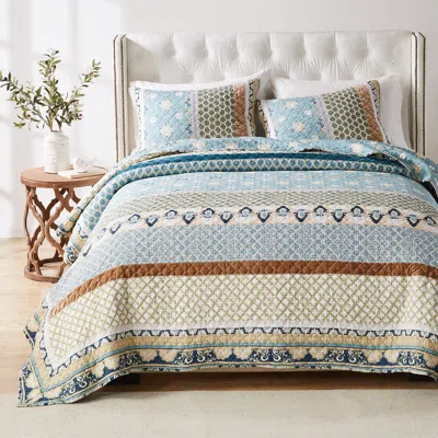 Breebe Thalia Blue Quilt Set In Blue