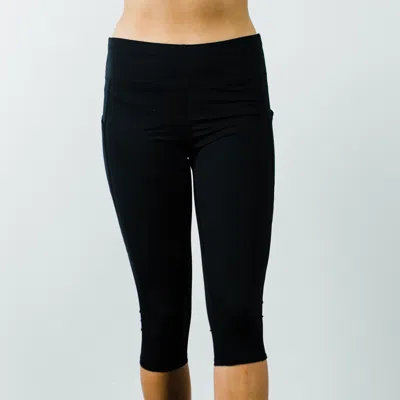 Calypsa Women's 17" Capri Leggings In Black