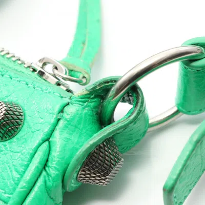 Pre-owned Balenciaga Green Leather Pouch Shoulder Bag ()