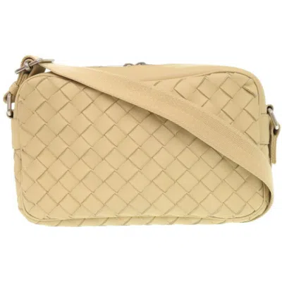 Pre-owned Bottega Veneta Beige Leather Shoulder Bag () In Sand