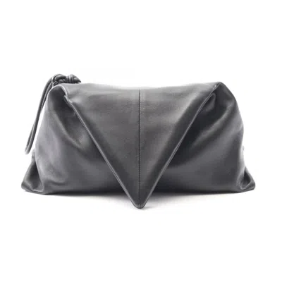 Pre-owned Bottega Veneta Black Leather Clutch Bag ()