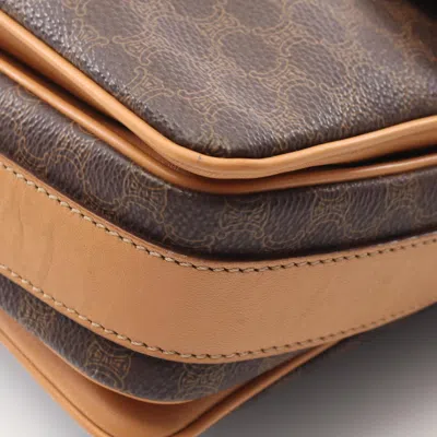 Pre-owned Celine Brown Pvc Coated Canvas Leather Shoulder Bag ()