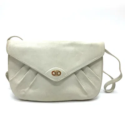 Pre-owned Celine White Leather Clutch Bag Shoulder Bag ()
