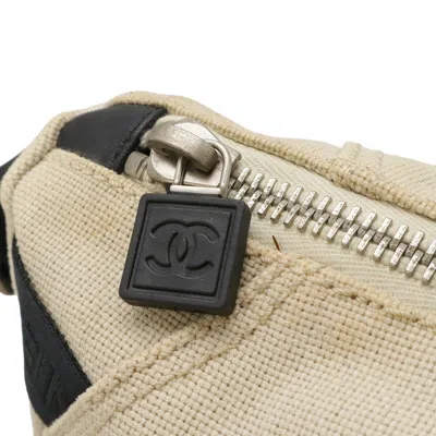 Pre-owned Chanel Beige Black Canvas Shoulder Bag () In Multi