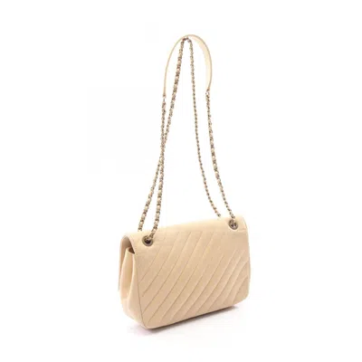 Pre-owned Chanel Beige Leather Shoulder Bag () In Sand