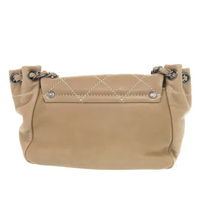 Pre-owned Chanel Beige Leather Shoulder Bag () In Sand