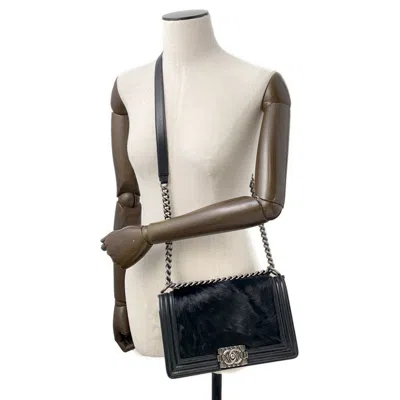 Pre-owned Chanel Black Leather Fur Shoulder Bag ()