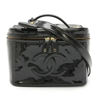 Pre-owned Chanel Black Patent Leather Pouch Vanity Bag ()