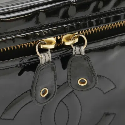 Pre-owned Chanel Black Patent Leather Pouch Vanity Bag ()