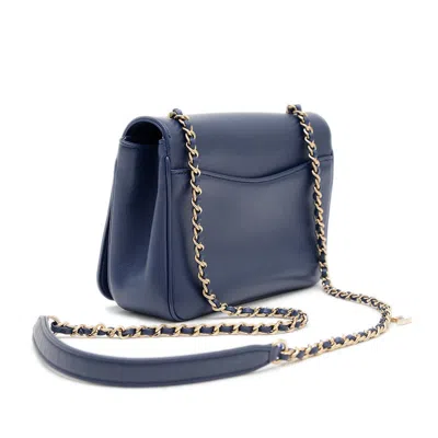Pre-owned Chanel Blue Leather Shoulder Bag ()