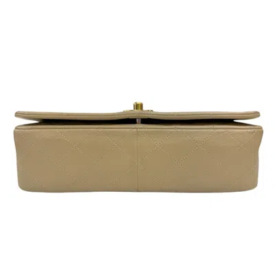 Pre-owned Chanel Matelasse Beige Leather Shoulder Bag () In Sand