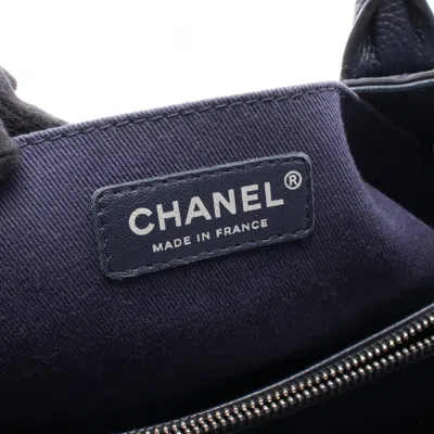 Pre-owned Chanel Navy Leather Tote Bag () In Blue