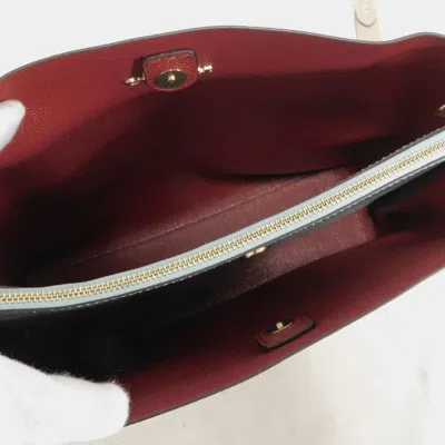 Pre-owned Coach Beige Shoulder Bag () In Sand