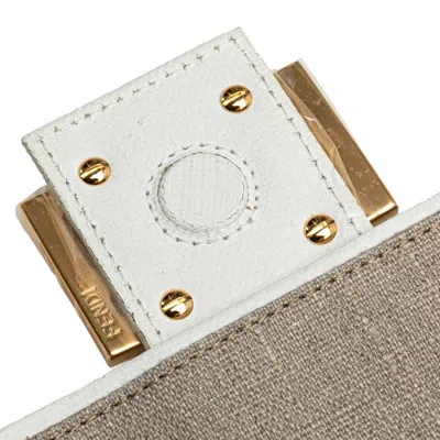 Pre-owned Fendi Baguette White Linen Leather Handbag Shoulder Bag ()