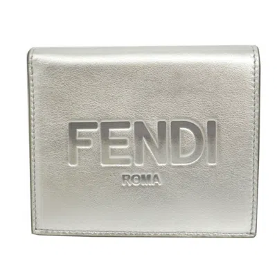 Pre-owned Fendi Silver Leather Wallet (bi-fold) ()