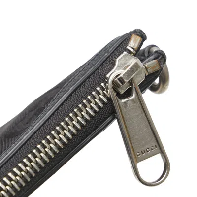 Pre-owned Gucci Black Nylon Leather Clutch Bag ()